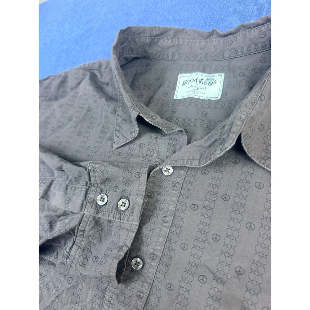 Good Vibes Life Is Good Mens XL Gray Peace Sign Button Down Shirt